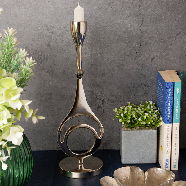 SET OF 2 ALUMINIUM CIRCULAR CANDLE HOLDERS
