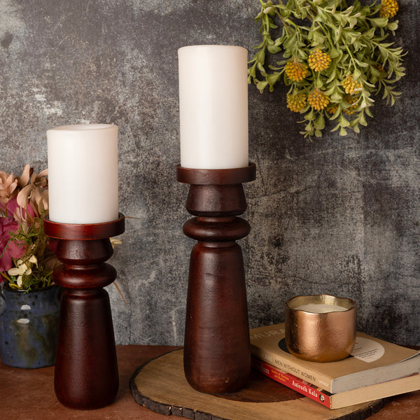 SET OF 2 AMBER WOODEN CANDLE HOLDERS