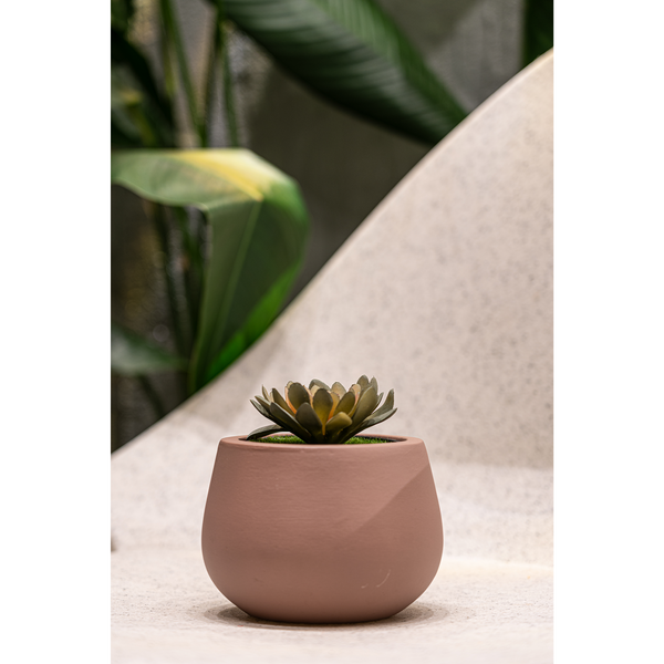 MOSA terracotta planter