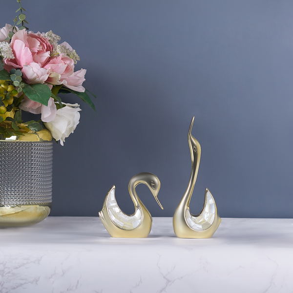 BRASS DUCK SET OF 2 WITH MOP SCUPLTURE